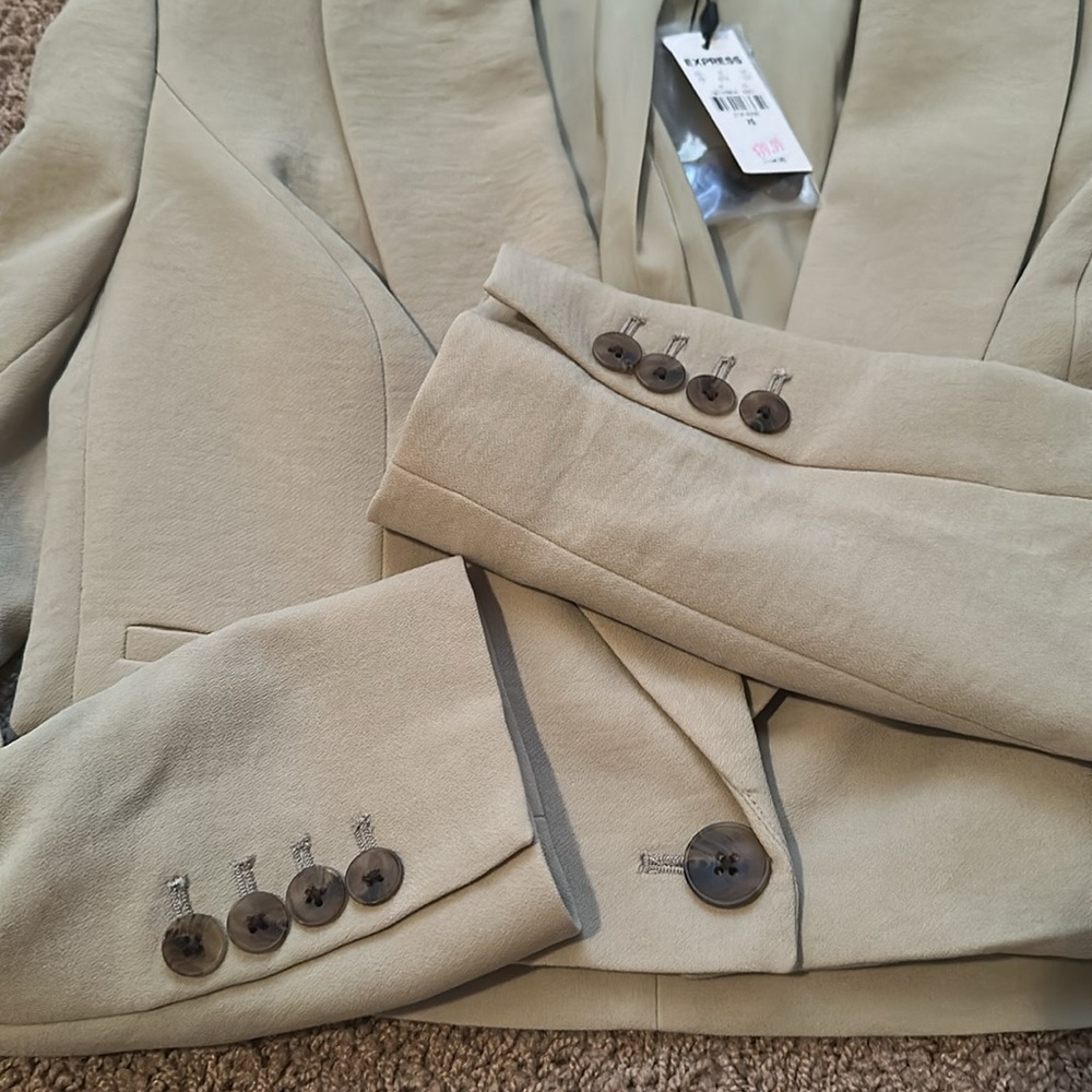 NWT Express Cropped Jacket - Picture 6 of 7